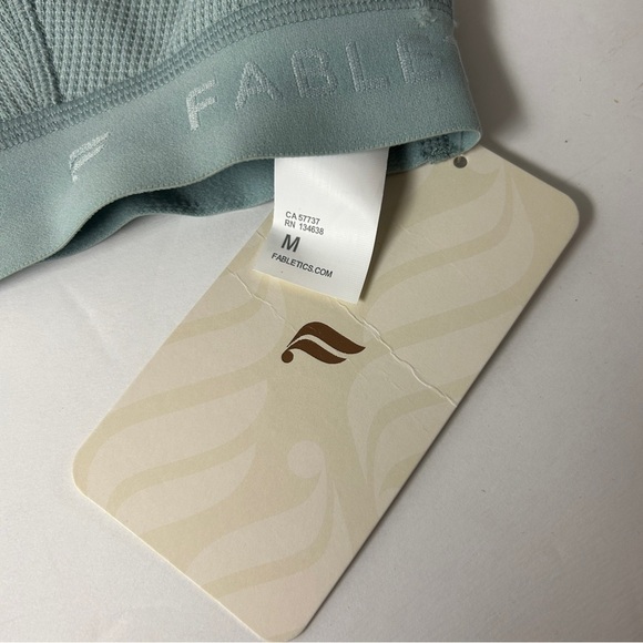 NEW Fabletics Light Blue Serena Lounge Bralette Medium - Picture 4 of 6
